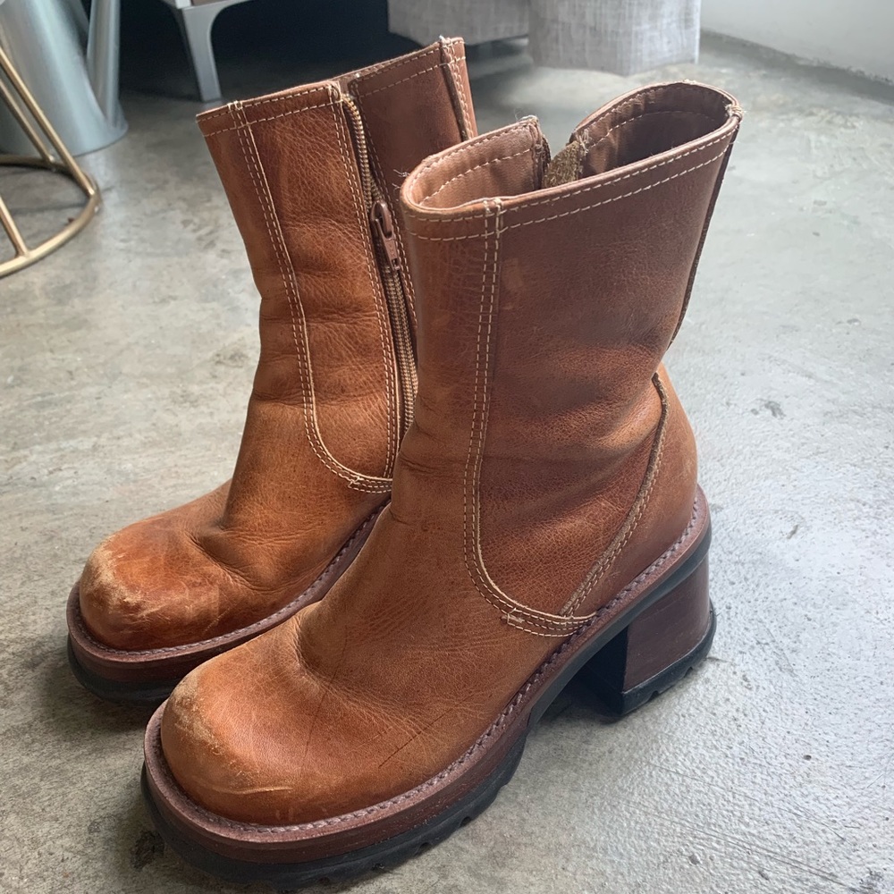 Steve Madden vintage wood boots